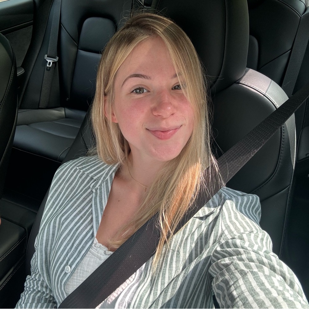 Meet your Posher, Victoria